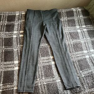 Liverpool tummy control leggings
